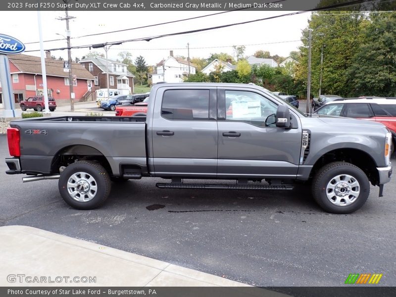  2023 F250 Super Duty XLT Crew Cab 4x4 Carbonized Gray Metallic