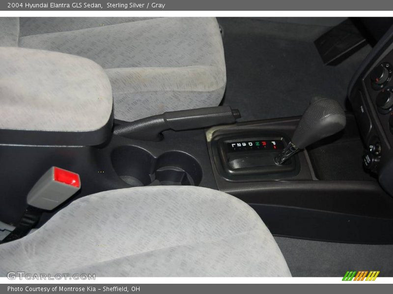 Sterling Silver / Gray 2004 Hyundai Elantra GLS Sedan