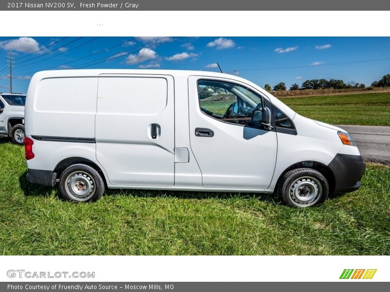 Fresh Powder / Gray 2017 Nissan NV200 SV