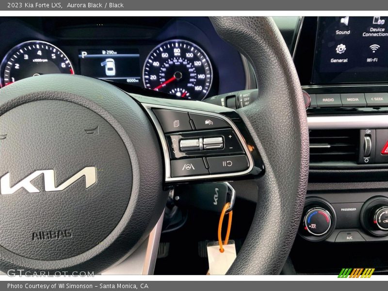  2023 Forte LXS Steering Wheel