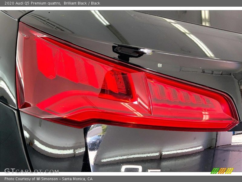 Brilliant Black / Black 2020 Audi Q5 Premium quattro