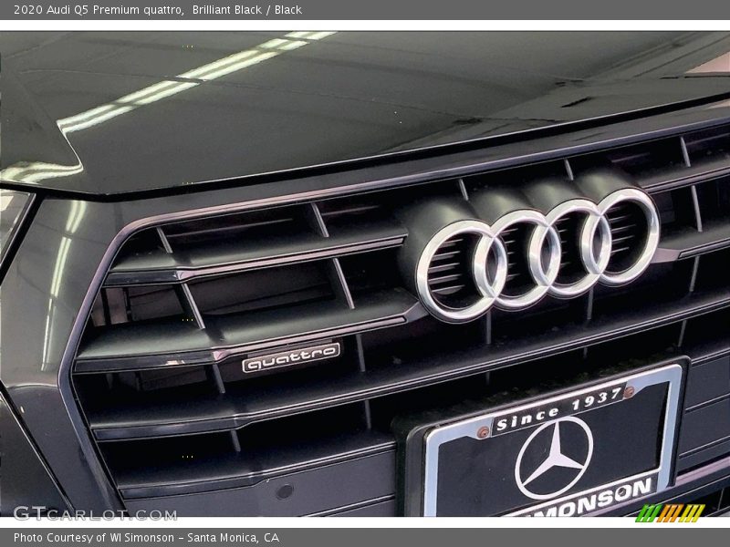  2020 Q5 Premium quattro Logo