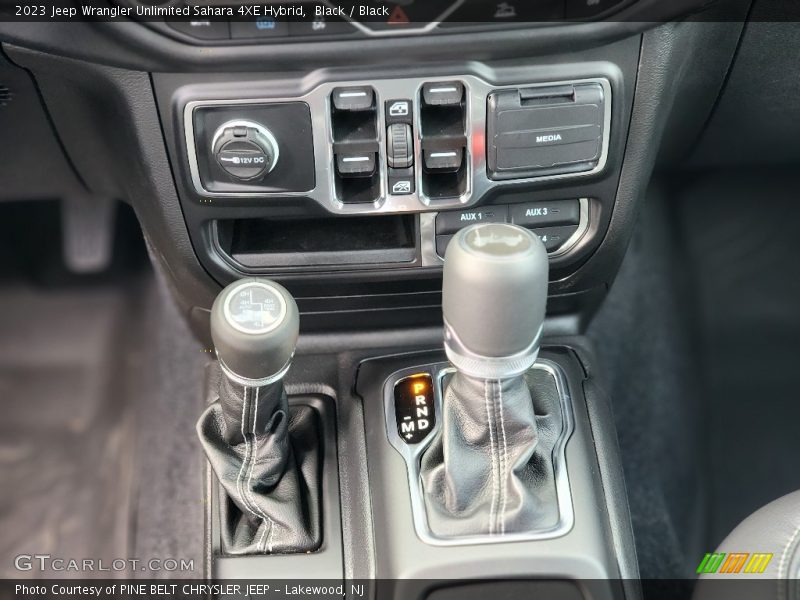  2023 Wrangler Unlimited Sahara 4XE Hybrid 8 Speed Automatic Shifter