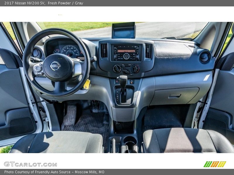 Fresh Powder / Gray 2017 Nissan NV200 SV