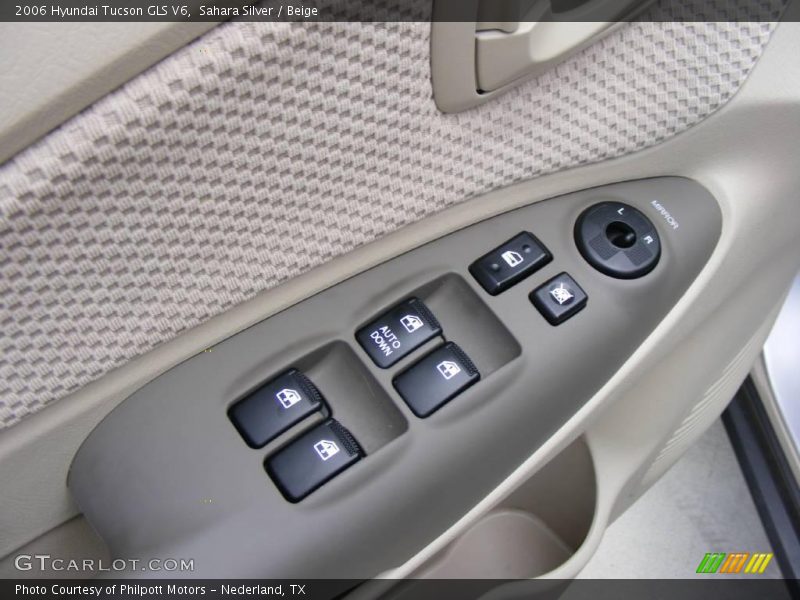 Sahara Silver / Beige 2006 Hyundai Tucson GLS V6