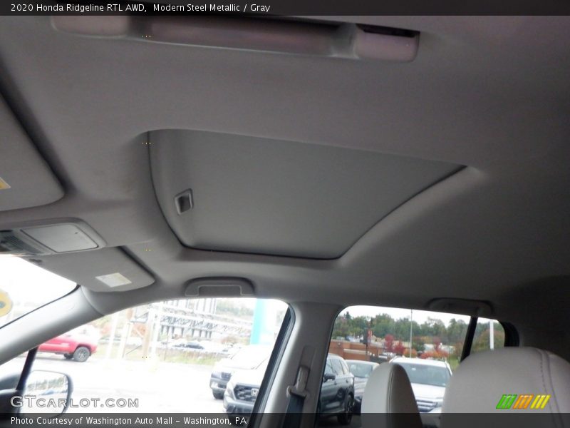 Sunroof of 2020 Ridgeline RTL AWD