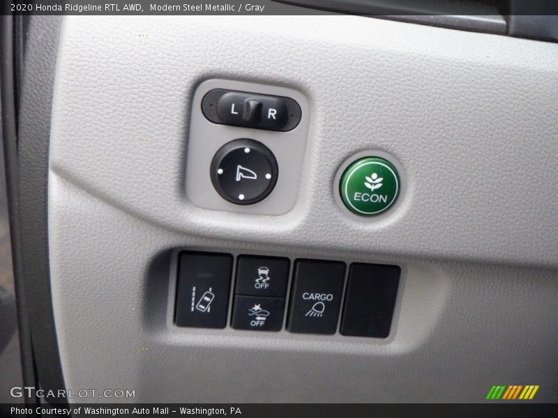 Controls of 2020 Ridgeline RTL AWD