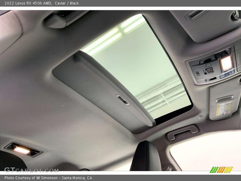 Sunroof of 2022 RX 450h AWD