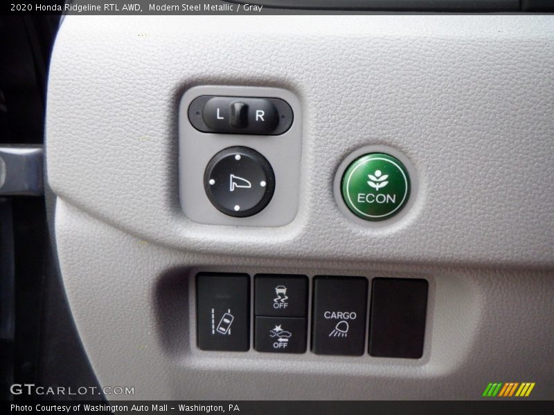 Controls of 2020 Ridgeline RTL AWD