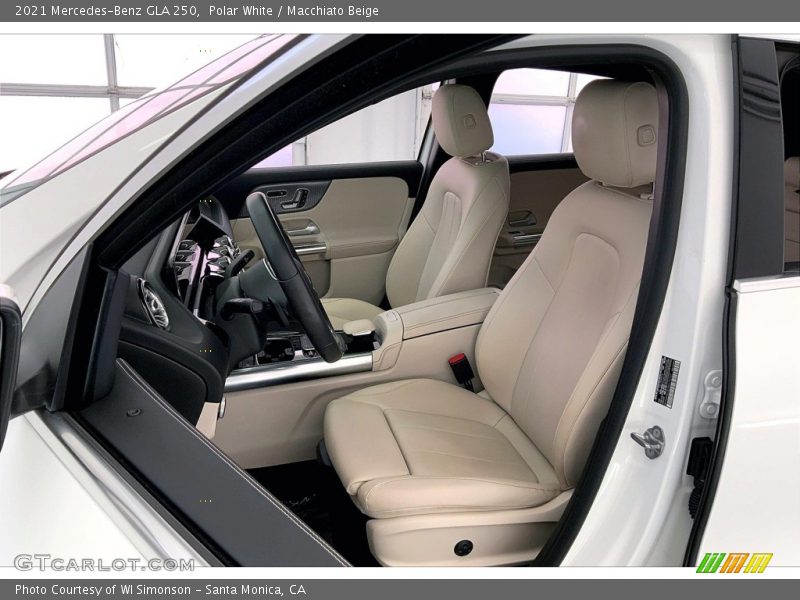 Polar White / Macchiato Beige 2021 Mercedes-Benz GLA 250