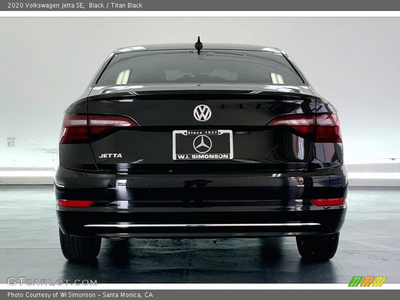 Black / Titan Black 2020 Volkswagen Jetta SE