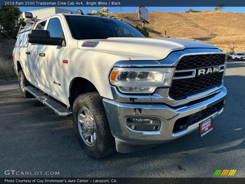 Bright White / Black 2019 Ram 3500 Tradesman Crew Cab 4x4