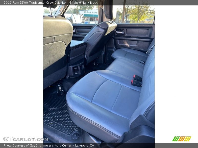 Bright White / Black 2019 Ram 3500 Tradesman Crew Cab 4x4