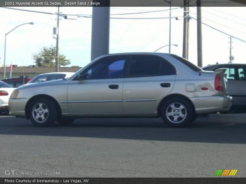 Desert Sand / Beige 2001 Hyundai Accent GL Sedan