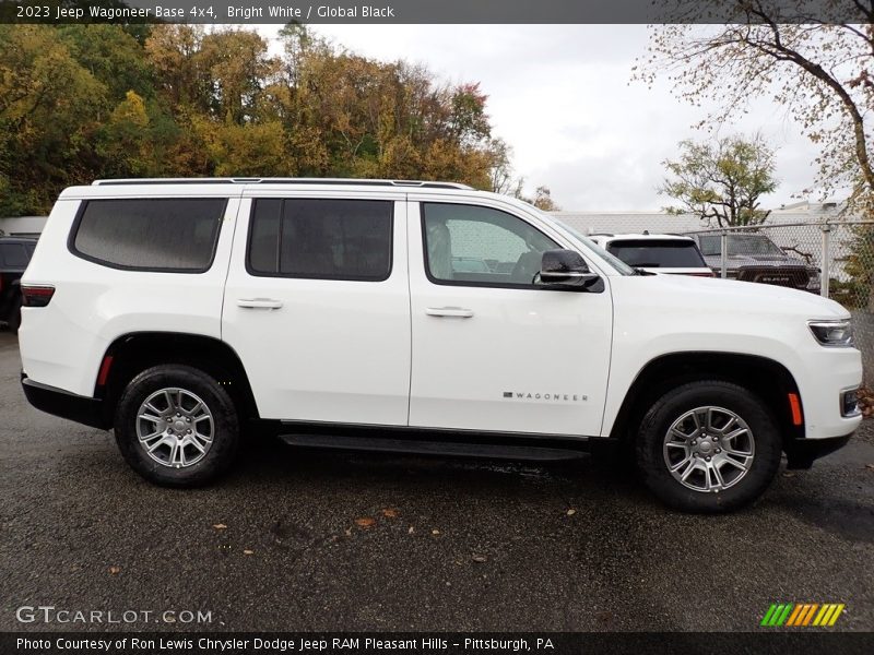 2023 Wagoneer Base 4x4 Bright White