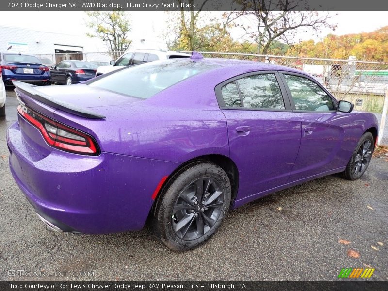  2023 Charger SXT AWD Blacktop Plum Crazy Pearl