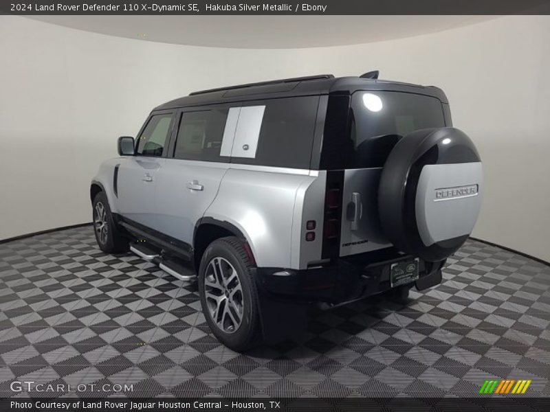 Hakuba Silver Metallic / Ebony 2024 Land Rover Defender 110 X-Dynamic SE
