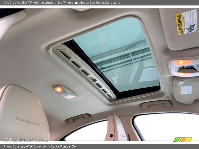 Sunroof of 2012 S80 T6 AWD Inscription