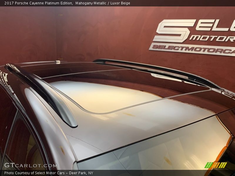 Mahogany Metallic / Luxor Beige 2017 Porsche Cayenne Platinum Edition