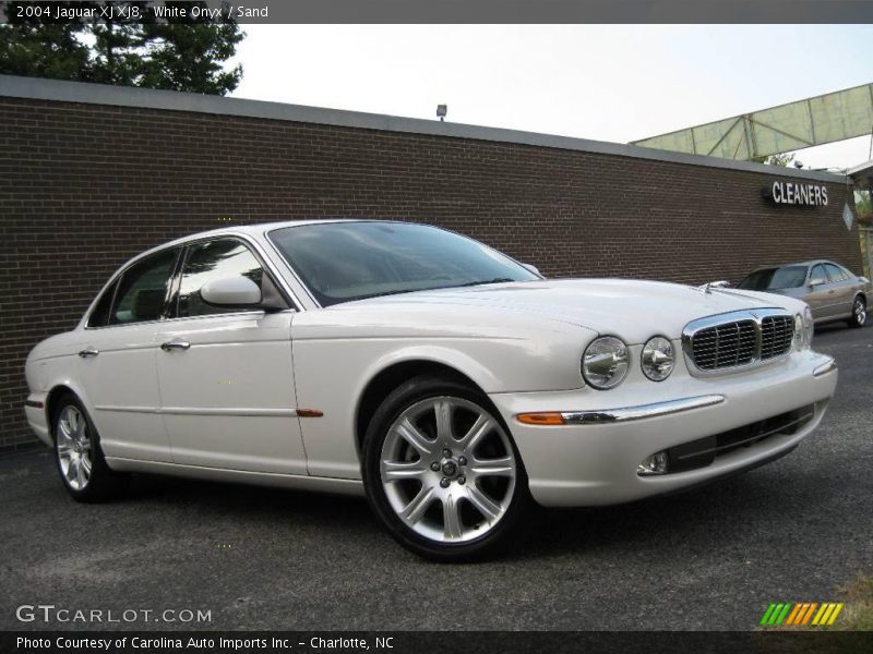 White Onyx / Sand 2004 Jaguar XJ XJ8