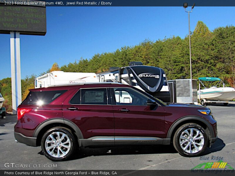 2023 Explorer Platinum 4WD Jewel Red Metallic