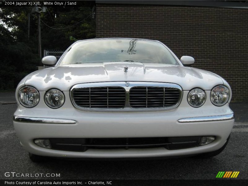 White Onyx / Sand 2004 Jaguar XJ XJ8