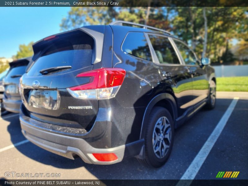 Crystal Black Silica / Gray 2021 Subaru Forester 2.5i Premium