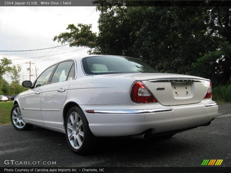 White Onyx / Sand 2004 Jaguar XJ XJ8