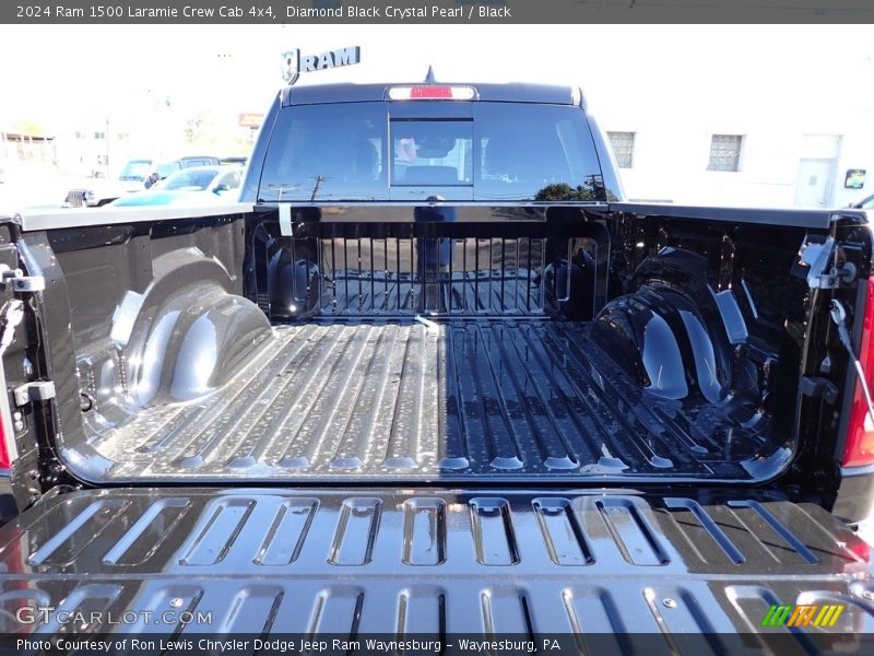 Diamond Black Crystal Pearl / Black 2024 Ram 1500 Laramie Crew Cab 4x4