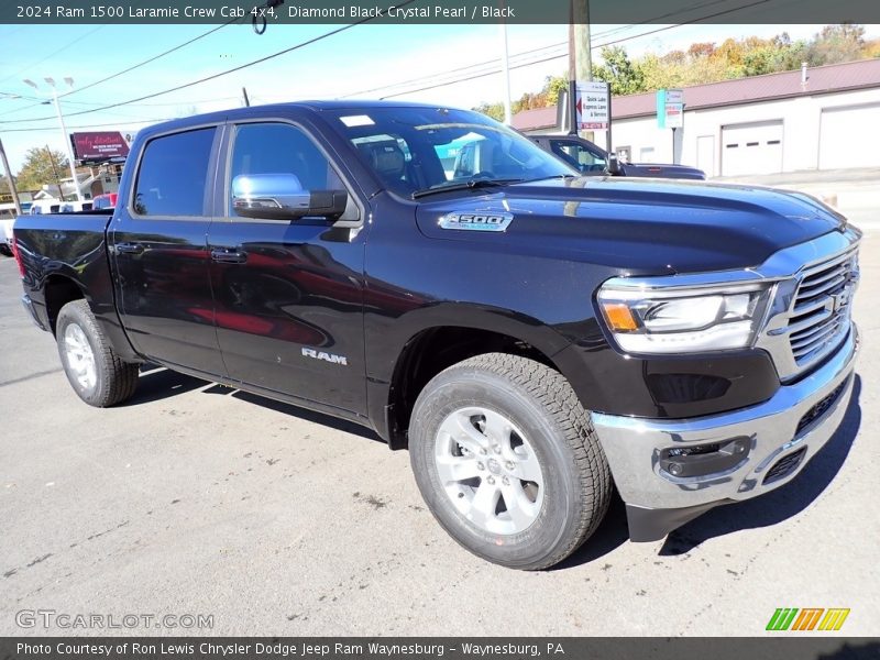 Front 3/4 View of 2024 1500 Laramie Crew Cab 4x4