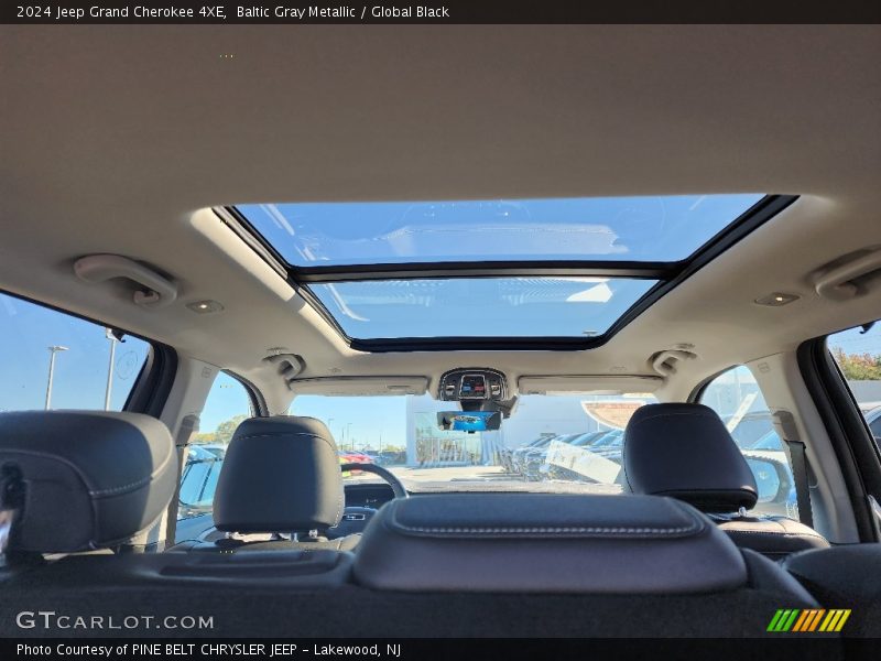 Baltic Gray Metallic / Global Black 2024 Jeep Grand Cherokee 4XE