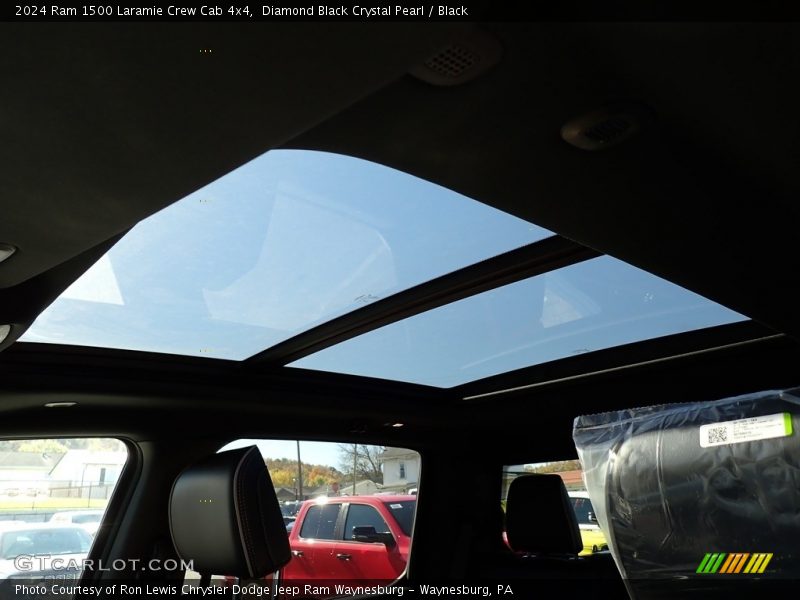 Sunroof of 2024 1500 Laramie Crew Cab 4x4