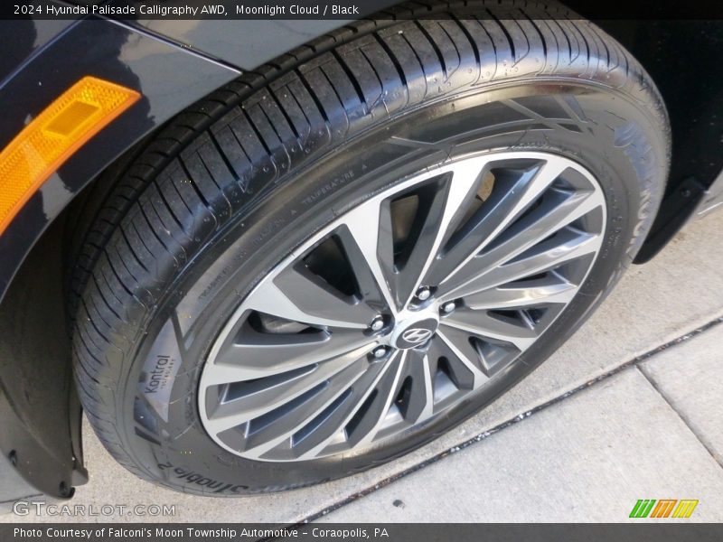 Moonlight Cloud / Black 2024 Hyundai Palisade Calligraphy AWD