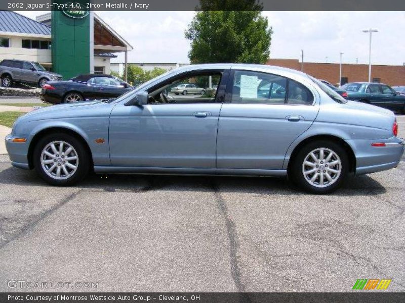 Zircon Metallic / Ivory 2002 Jaguar S-Type 4.0