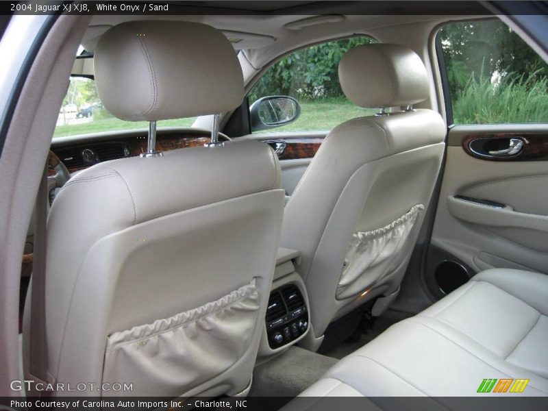 White Onyx / Sand 2004 Jaguar XJ XJ8
