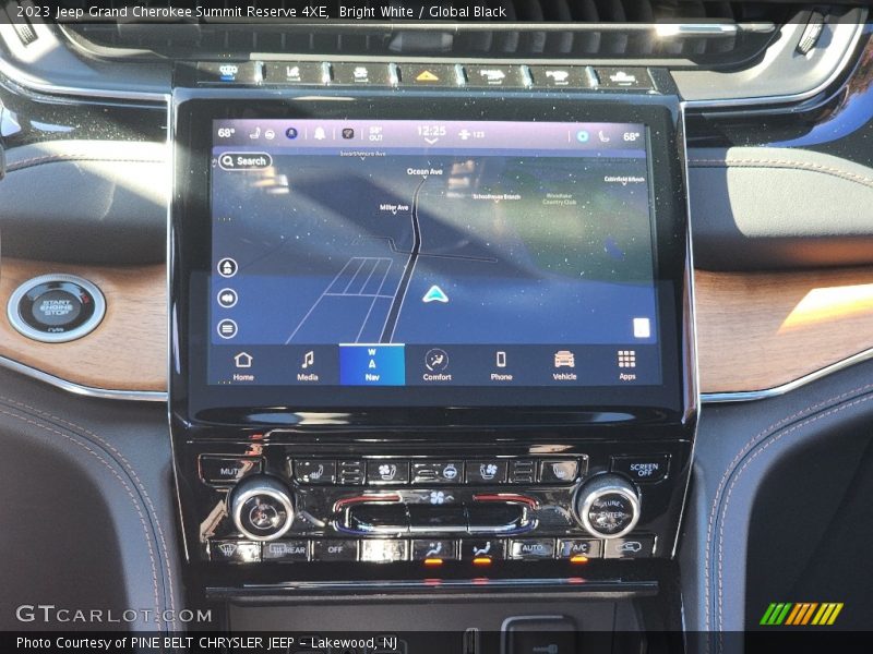 Controls of 2023 Grand Cherokee Summit Reserve 4XE
