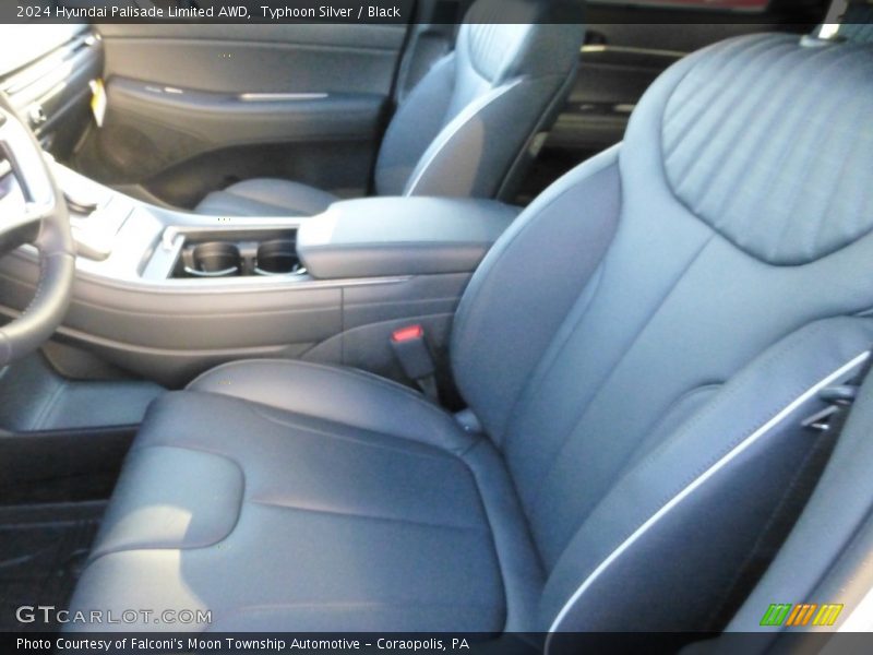 Typhoon Silver / Black 2024 Hyundai Palisade Limited AWD
