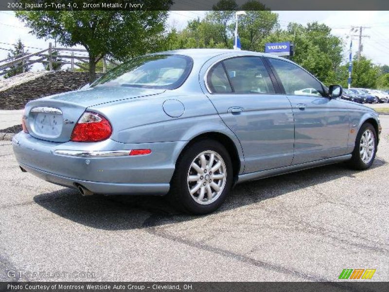 Zircon Metallic / Ivory 2002 Jaguar S-Type 4.0
