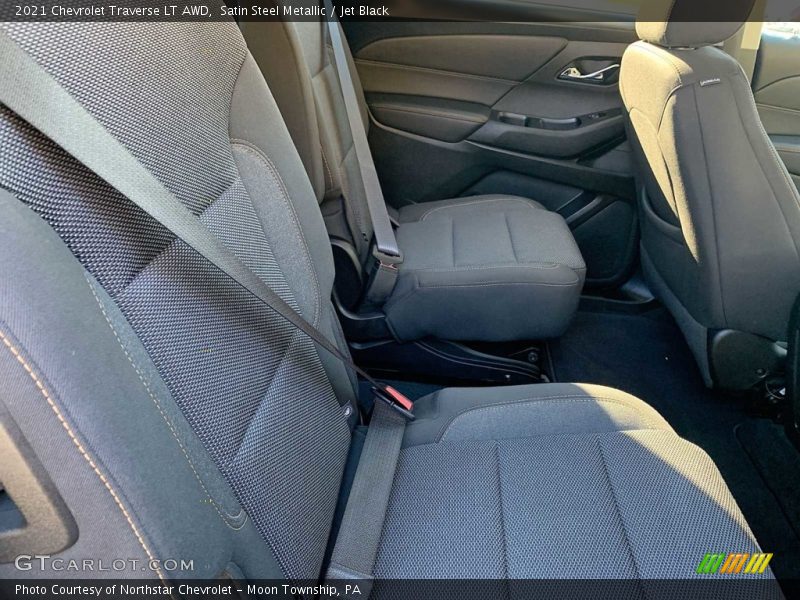 Satin Steel Metallic / Jet Black 2021 Chevrolet Traverse LT AWD