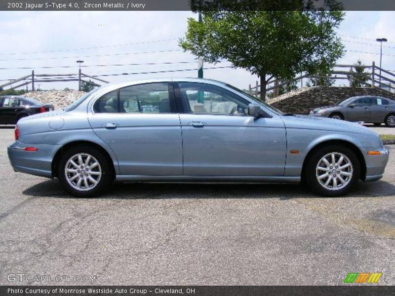 Zircon Metallic / Ivory 2002 Jaguar S-Type 4.0