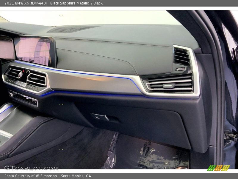 Dashboard of 2021 X6 sDrive40i