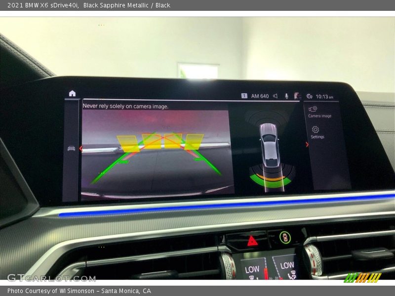 Controls of 2021 X6 sDrive40i