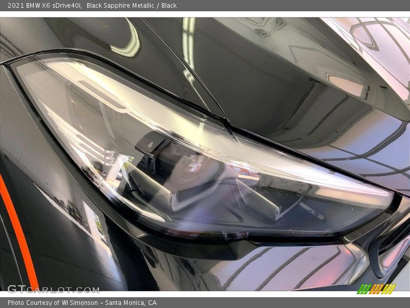 Black Sapphire Metallic / Black 2021 BMW X6 sDrive40i