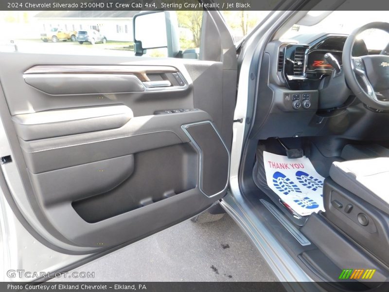 Sterling Gray Metallic / Jet Black 2024 Chevrolet Silverado 2500HD LT Crew Cab 4x4