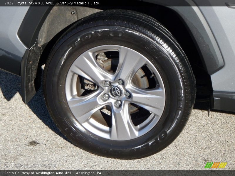  2022 RAV4 XLE AWD Wheel