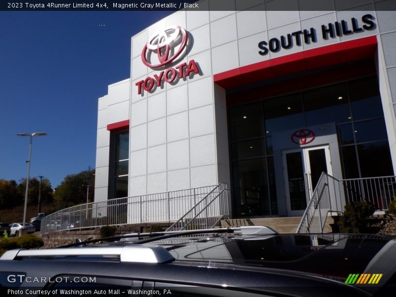 Magnetic Gray Metallic / Black 2023 Toyota 4Runner Limited 4x4