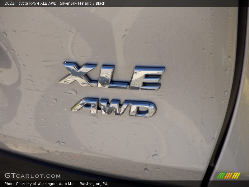  2022 RAV4 XLE AWD Logo