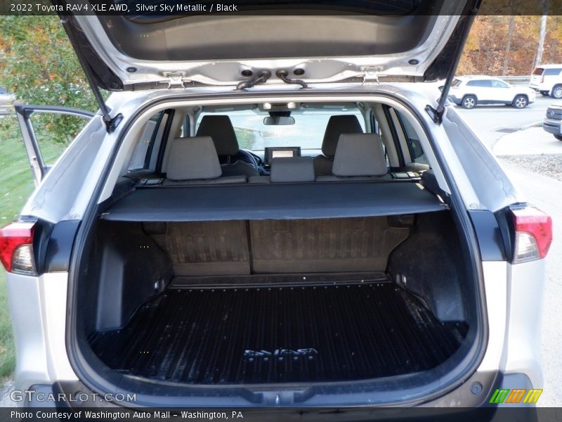  2022 RAV4 XLE AWD Trunk