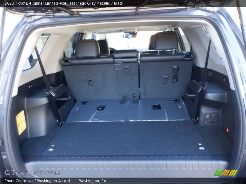  2023 4Runner Limited 4x4 Trunk