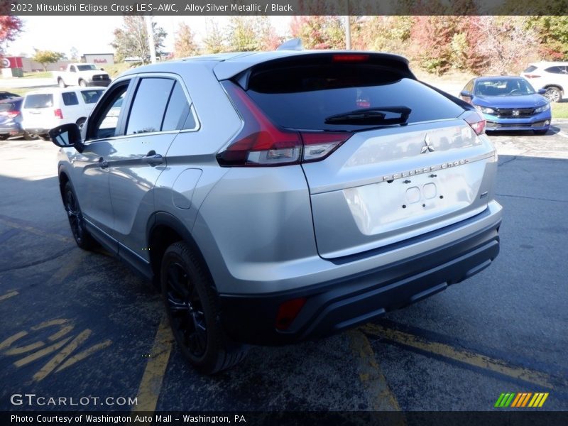 Alloy Silver Metallic / Black 2022 Mitsubishi Eclipse Cross LE S-AWC